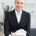 real-estate-agent-at-work-3LD3APN-1.jpg